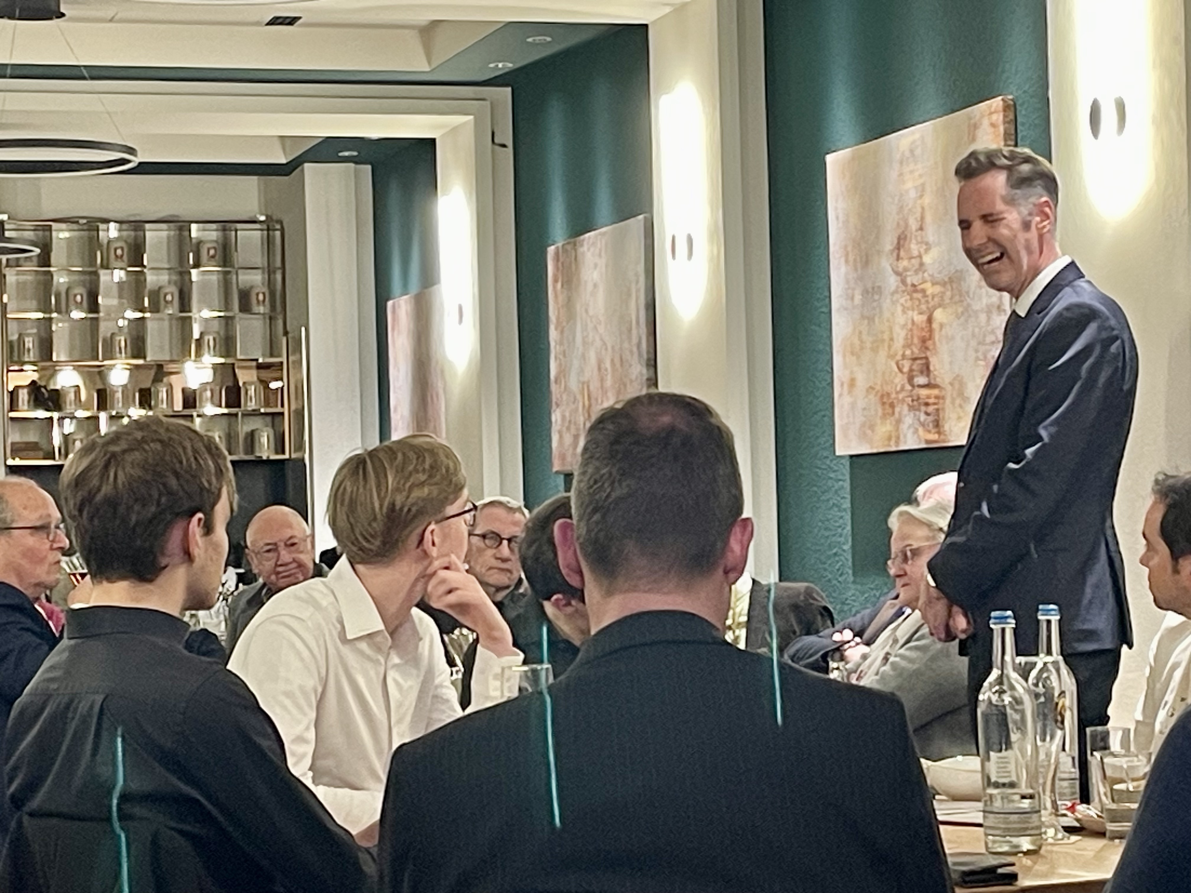 Christian Dürr amüsiert