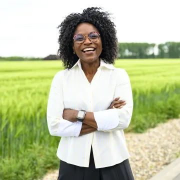 Agnes Kah